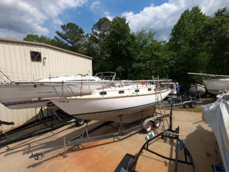 Used Boats For Sale by owner | 1983 CAPE DORY 30
